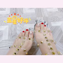 -蜜桃美甲美睫化妆