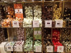 -VENCHI 闻绮(北京国贸商城店)