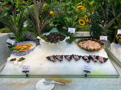 -川骄海鲜自助(王府井奥莱UP TOWN店原世界之花店)