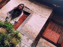 -高荡千年布依古寨旅游景区