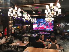 -爱啤精酿·民谣酒馆(滨江店)