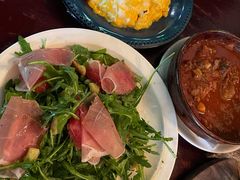 红烩牛肉蛋包饭-羽深肉铺 Steak & Wine