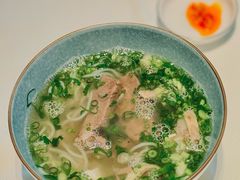 精选牛腩清汤米线-炳胜私厨(中达旗舰店)