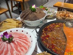 -伍师兄市井火锅(东部星悦天地店)