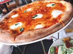 -WOLFGANG PUCK KITCHEN & BAR(迪士尼小镇店)