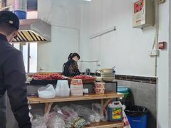 -何永光123鲜牛肉馆(1号店)