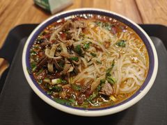 -云阿蛮云南生烫牛肉米线(奉贤路店)