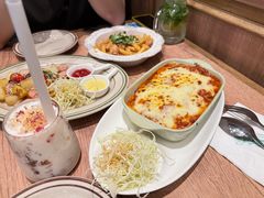-玛格萝妮比萨屋(四平店)