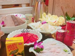 -大龙辣火锅·龙虾·烧烤(湖滨新天地店)