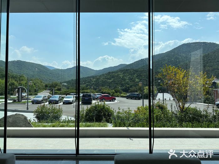 徂徕山森林康养度假谷温泉图片