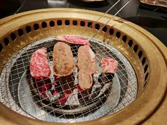 -山川小町·极番烧肉(新地假日广场店)