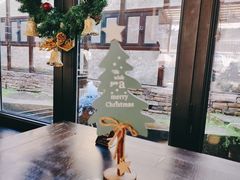 -泰莲庭·溪畔餐厅(雁栖湖店)
