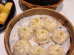 -馋三尺蟹粉小笼(人民广场店)