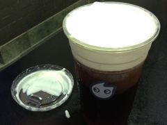 玫瑰盐奶盖红茶-CoCo都可(北新桥店)