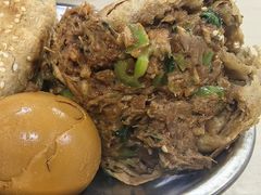 烧饼夹坛子肉-昌顺马记小吃店(昌盛园店)