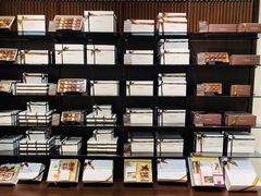 -Laderach 莱德拉(上海环贸iapm店)