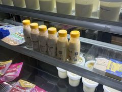-正飞鲜奶(吐鲁番路店)