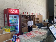 前台-同人紫荆文体中心·游泳馆(紫荆大厦店)