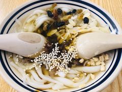 -正南齐北·老街糯米团(洪崖洞店)