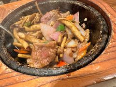 茶树菇爆牛肋肉-云龙轩(迪士尼探索家度假酒店)