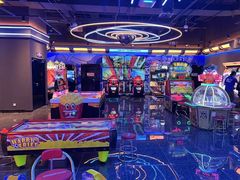 -汤姆熊欢乐世界(莘庄龙之梦店)