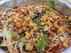 -周良天山牛杂城(天山路总店)