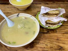 -穆得·老周家牛肉烧饼(普利街店)