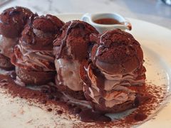 -ROAST coffee & eatery