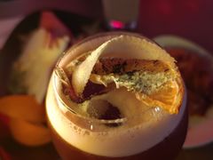-FOUR PLAY BAR