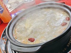 -花苑美食横琴生蚝火锅(拱北粤华路店)