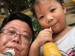 -Jonah's Fruit Shake & Snack Bar