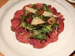 腌制生牛肉片配帕尔马芝士-牛排家(北京王府井澳门中心店)