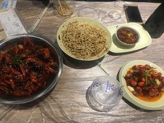 -巴厘龙虾·榜首油焖大虾(音乐学院·沿江酒馆店)