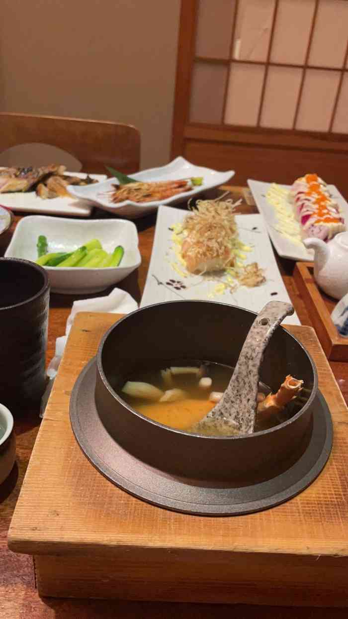 鲁山人日本料理·放题(佘山欢乐谷店)-"之前过来分量和菜品花样都不错