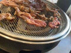 -啊美丽炭火烤肉(滑翔一店)