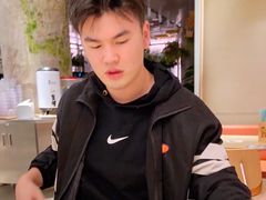 -老乡鸡(上海白玉兰广场店)