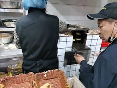 -王记肉火烧早餐中国店