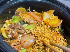 -宋氏重庆鸡公煲(红谷滩万达金街店)