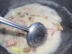 -陈大锅·岳阳鱼馆·地道岳阳菜(美食街店)