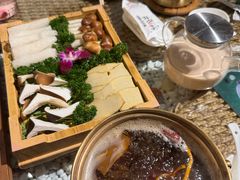 -慢丽江·云南野生菌土鸡锅(西山店)