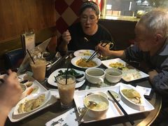 咖喱牛腩饭-翠华餐厅