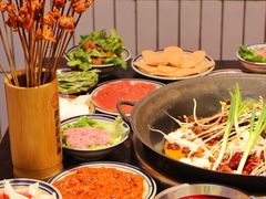 -四小区火锅·巷子里的重庆火锅(花照壁店)