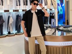 -王府井百货熙地港店