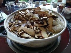 -野菌皇海景野生菌火锅(滨海大道店)