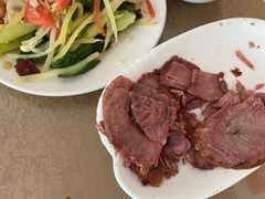 -一间楼牛羊肉泡馍馆(东一路店)