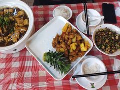-鑫小城故事·藕汤·家常菜(台北一路总店)