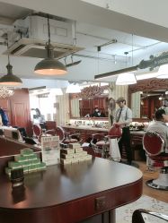 -BarberKiNG男士理发馆Barbershop