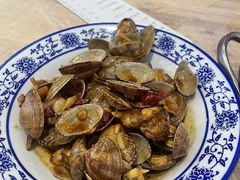 -江城燕子大排档(江汉路步行街店)