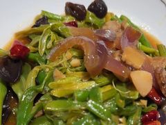 -梁家大院•农家菜(昆山会展中心店)