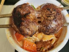 -烤肉小伙烤肉店